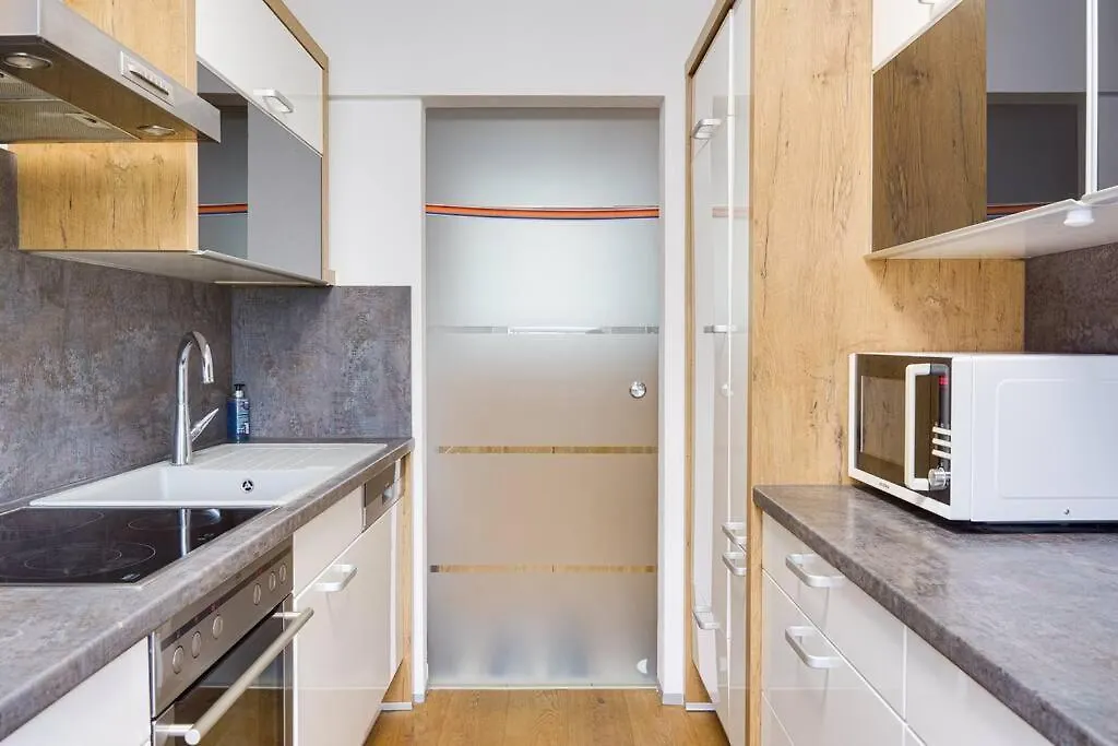 Apartment With Comfy Balcony Innsbruck Austria